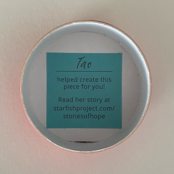 Starfish Project Bracelet - Picture 2 of 6